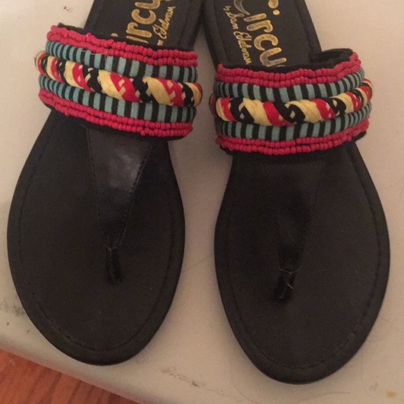 Sandals - Picture 4 of 4